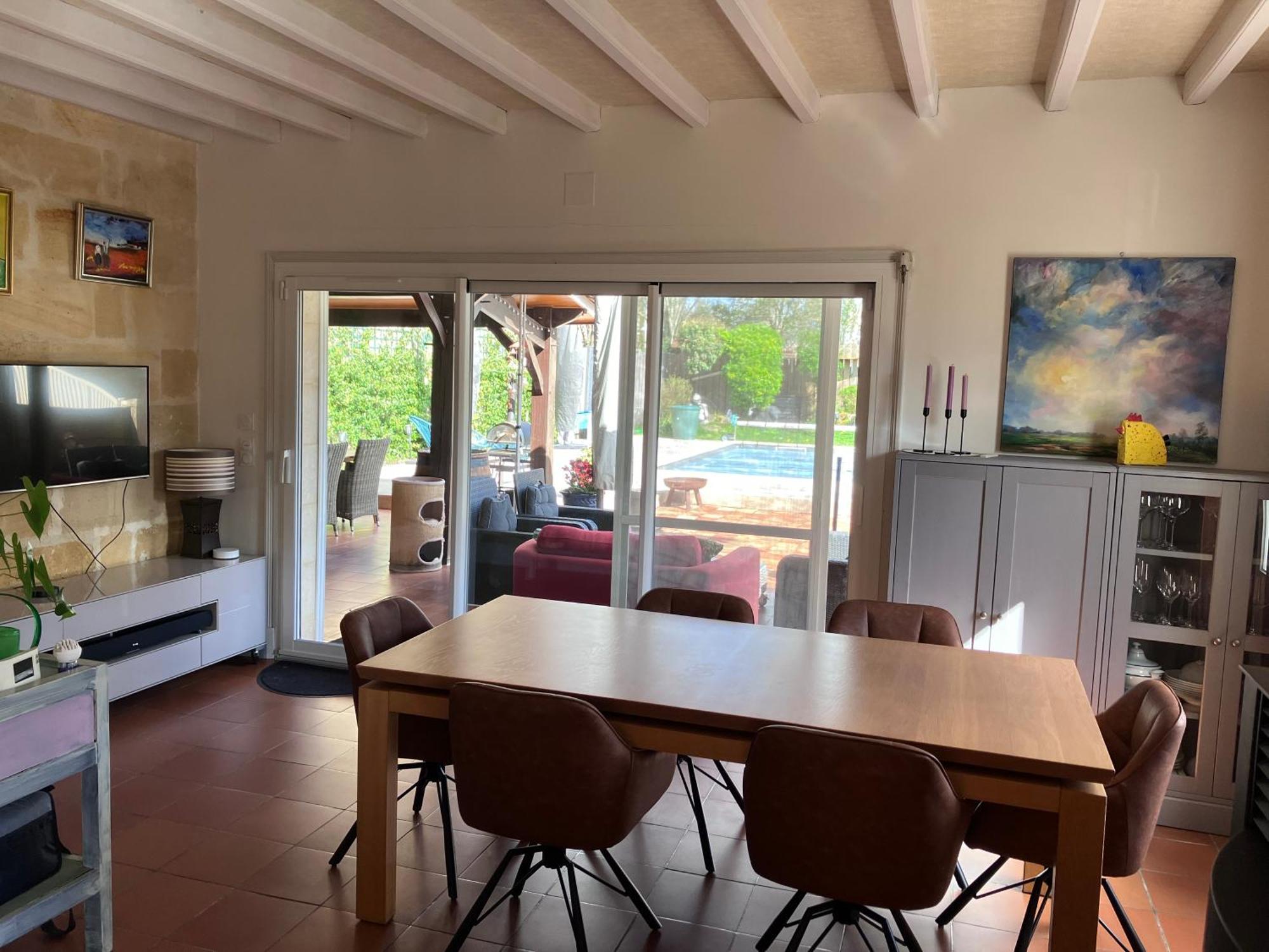 Le Numero 15 Saint-Seurin-sur-l'Isle Exterior foto